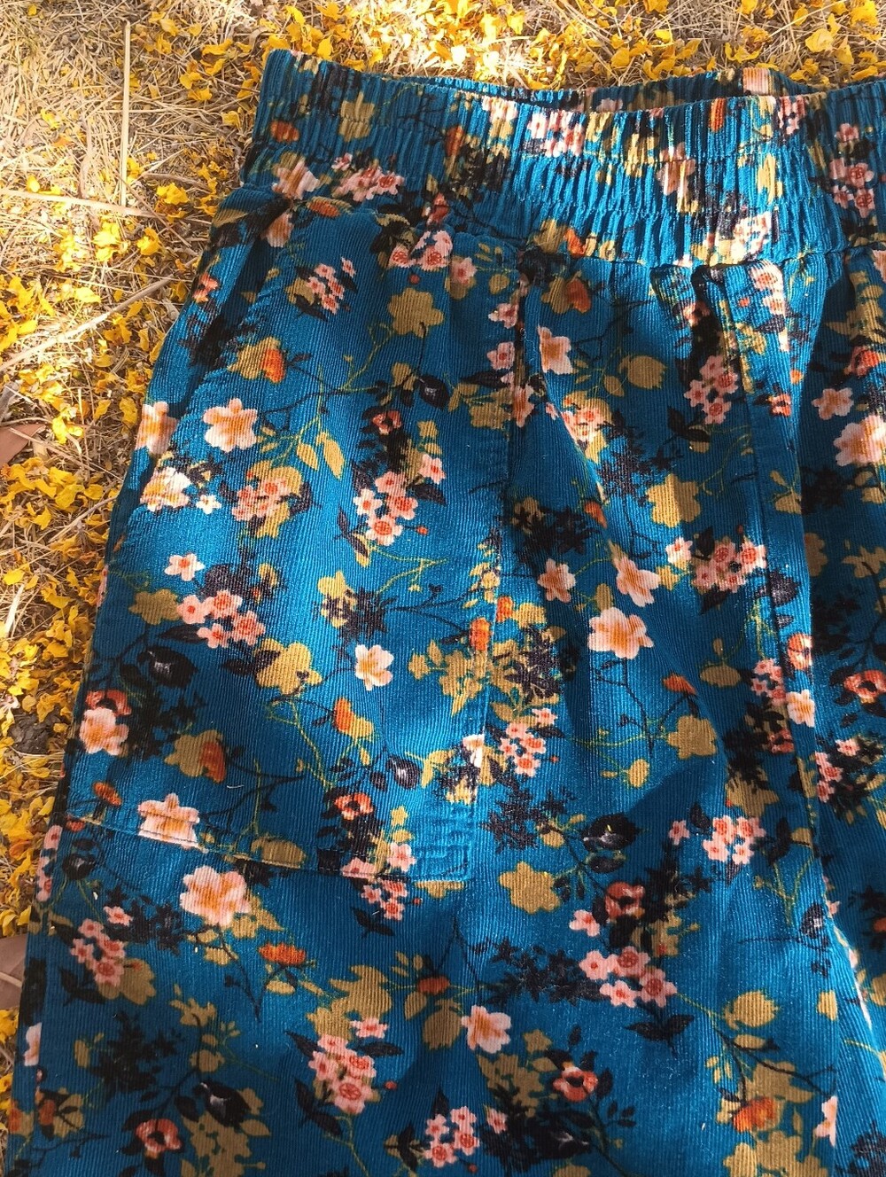 Natural Life Floral Corduroy Pants M